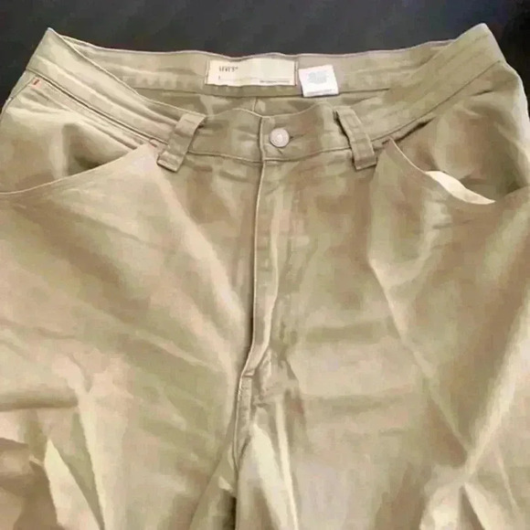 Levi’s pants EUC - Picture 2 of 4